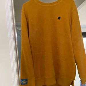 Yellow dutch bros crew